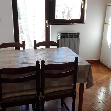 Apartment Ines